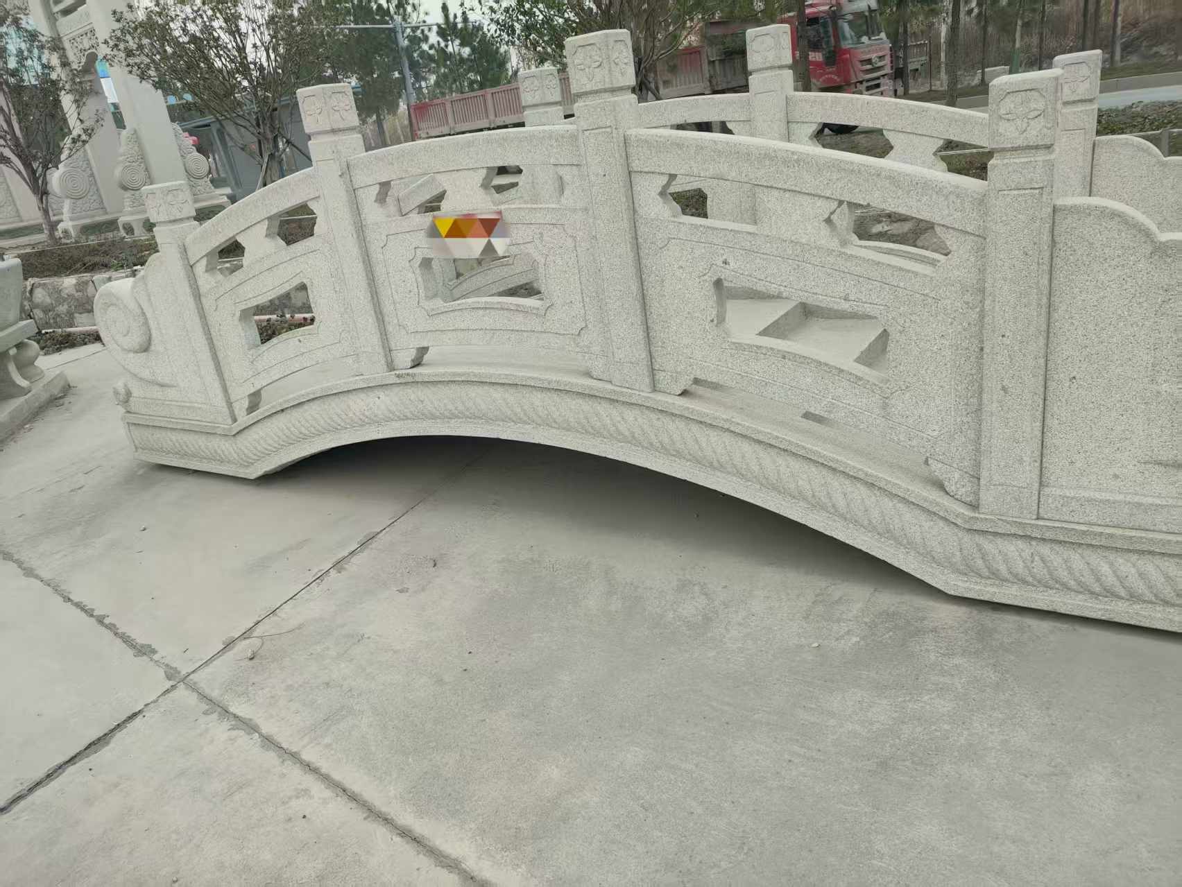 长治芝麻白拱桥，石桥